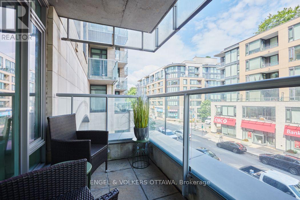 2 Bed, 2 Bath House for Sale in Ottawa – 211 – 98 RICHMOND ROAD, Ottawa – MLS# X13636870 - Image 11