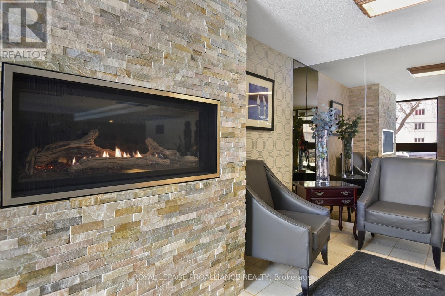 #603 55 WATER STREET - Image 5