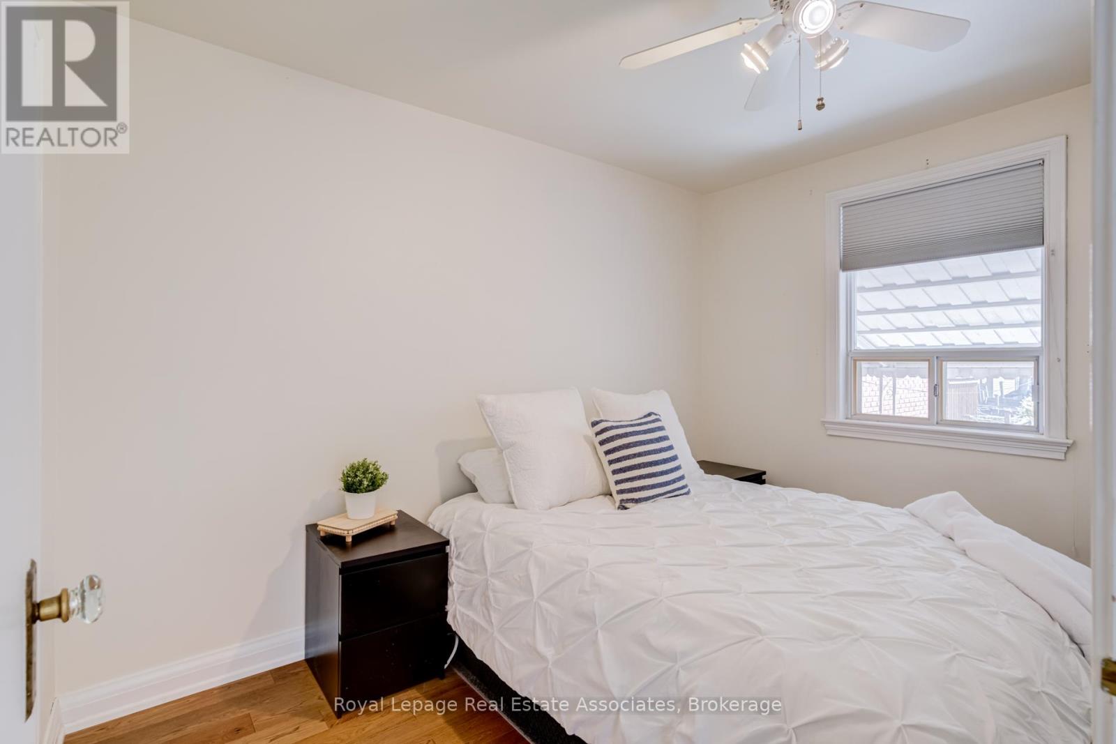 43 HEALE AVENUE - 8