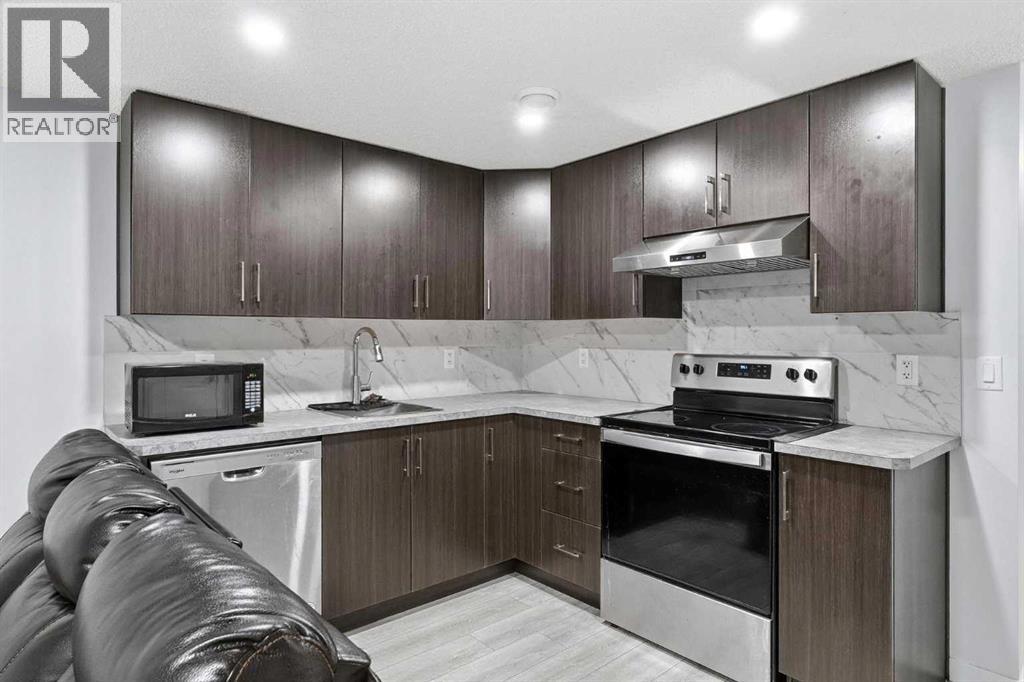 44 Amblefield Avenue NW - 27