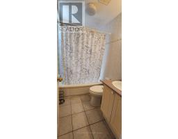 1285a St. Clair Avenue, Toronto, ON M6E1B8 Photo 9