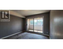 1285a St. Clair Avenue, Toronto, ON M6E1B8 Photo 19