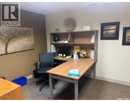 1332-1342 100th Street, North Battleford, SK S9A0V8 Photo 10