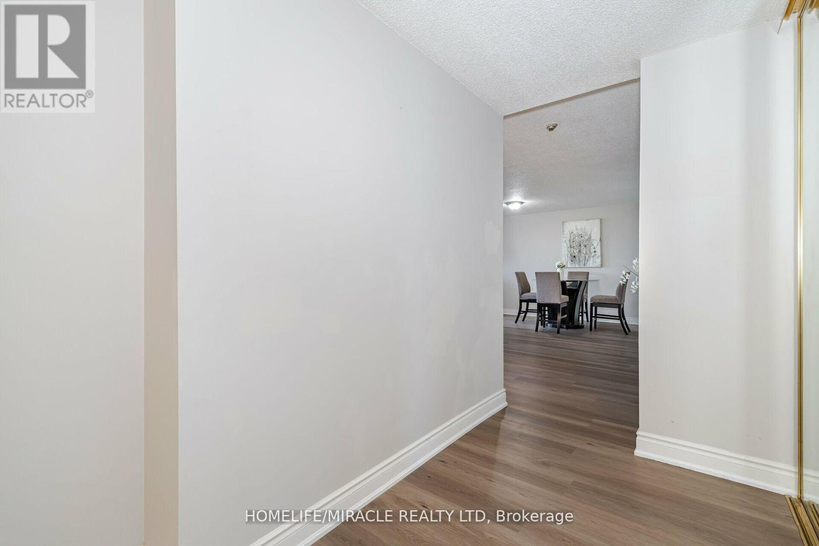 #608 25 KENSINGTON ROAD - Image 8