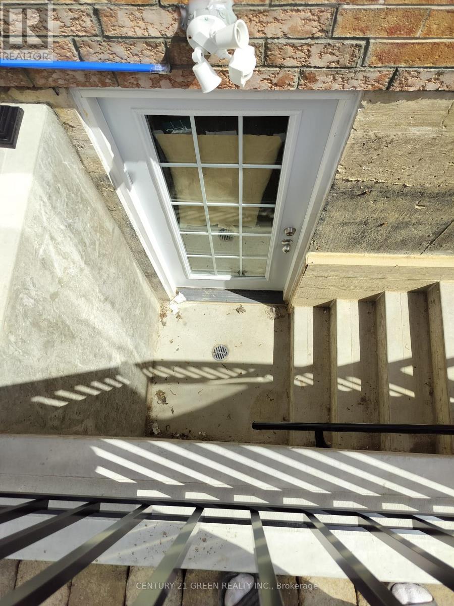 Photo of 852 Mcnair Circle