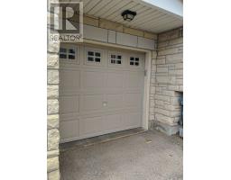 32 Aspen Hills Road, Brampton, ON L6Y6E4 Photo 10