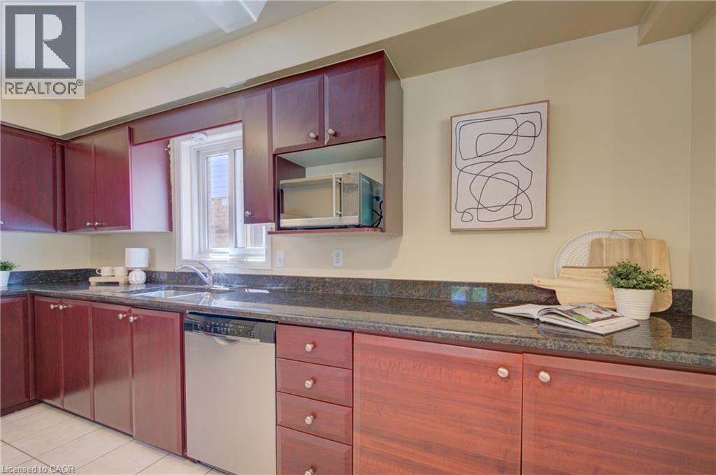 323 HIDDEN CREEK Drive - 13