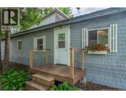6 Parkwood Drive, St  Stephen, NB E3L2W2 Photo 12
