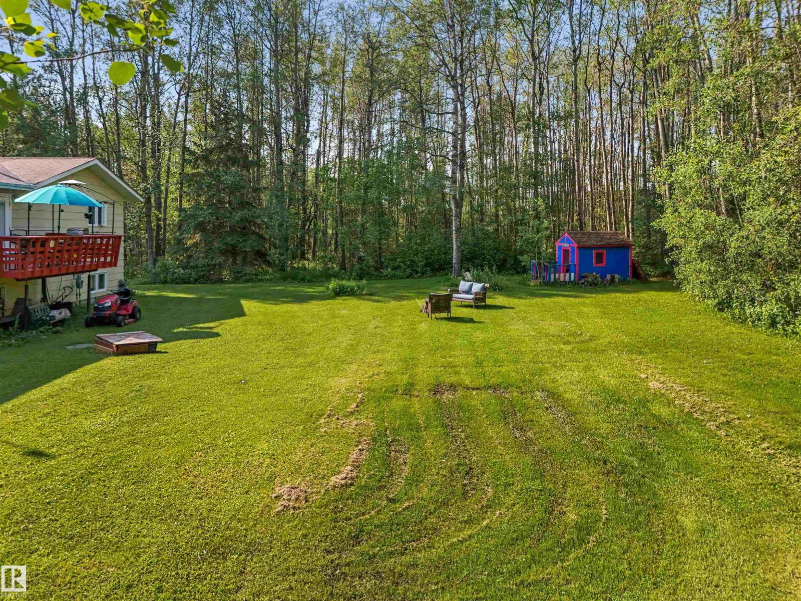 7415 TWP ROAD 494 - HOUSE B - 11