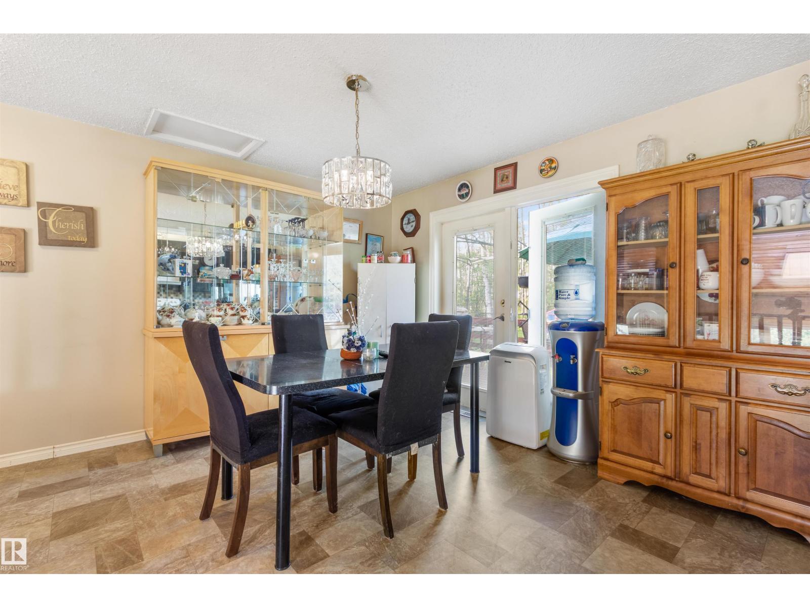 7415 TWP ROAD 494 - HOUSE B - Image 31