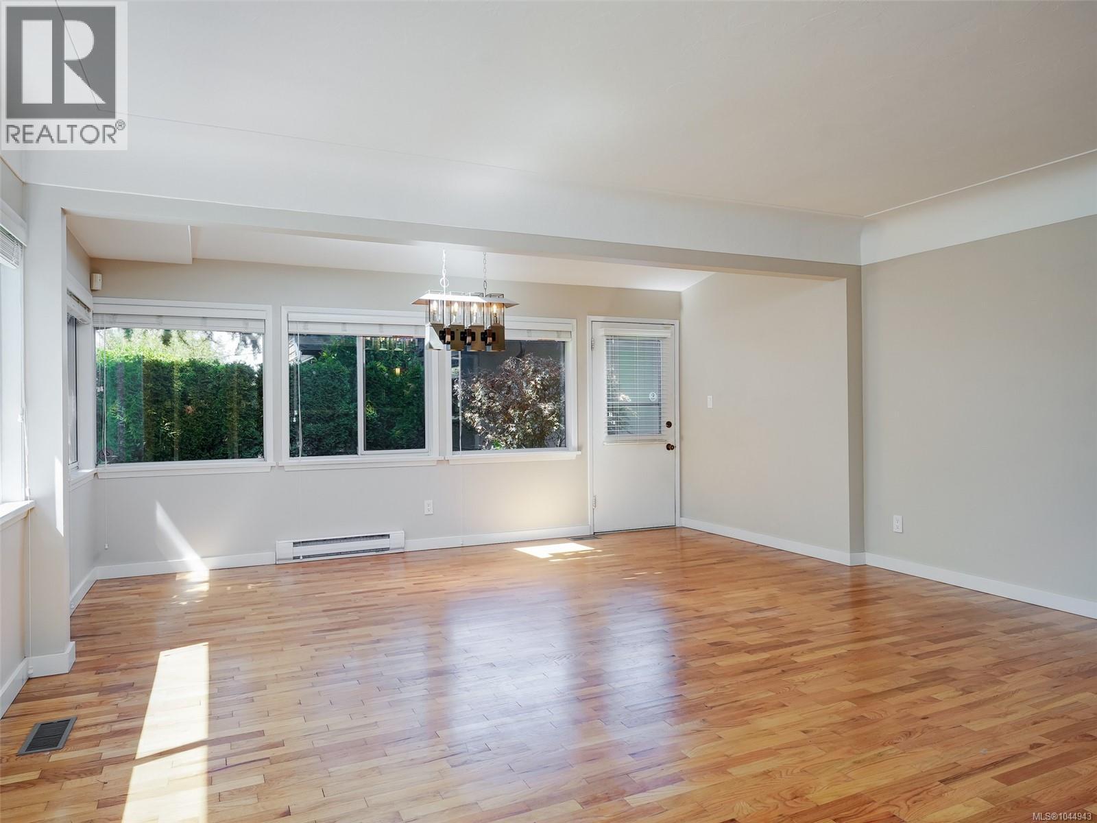 1296 Downham Pl - Image 5