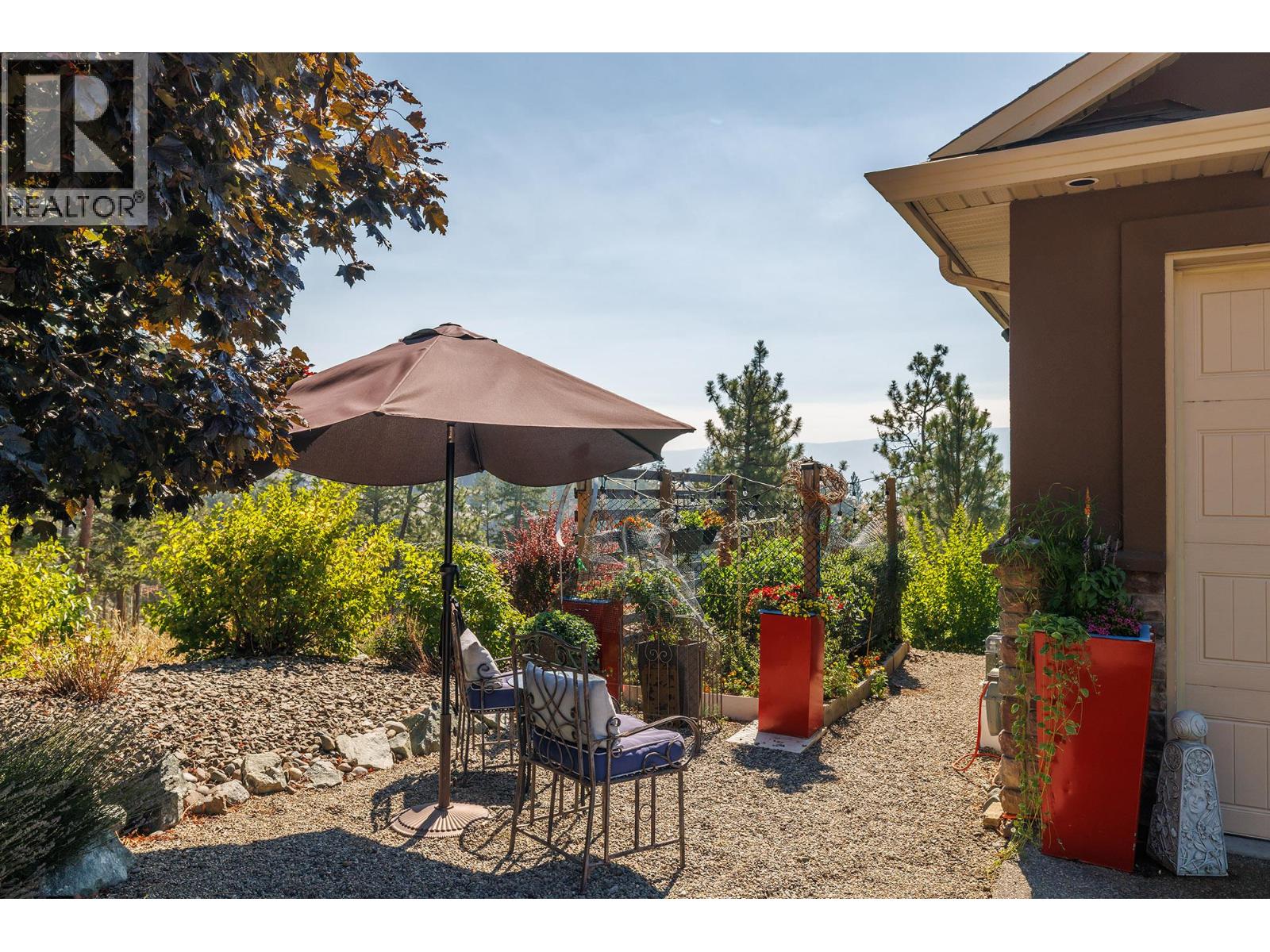 #35 2040 Rosealee Lane - Image 31