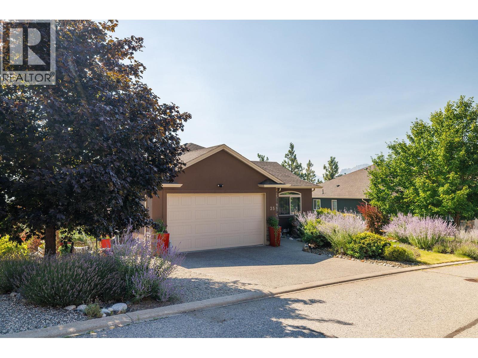 #35 2040 Rosealee Lane - 39