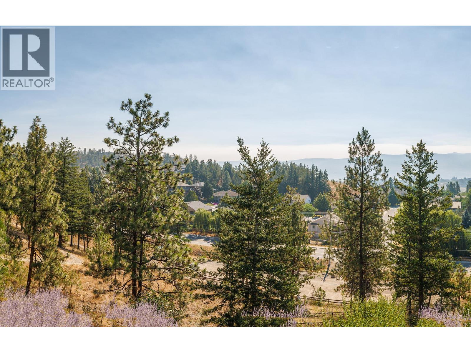 #35 2040 Rosealee Lane - Image 29