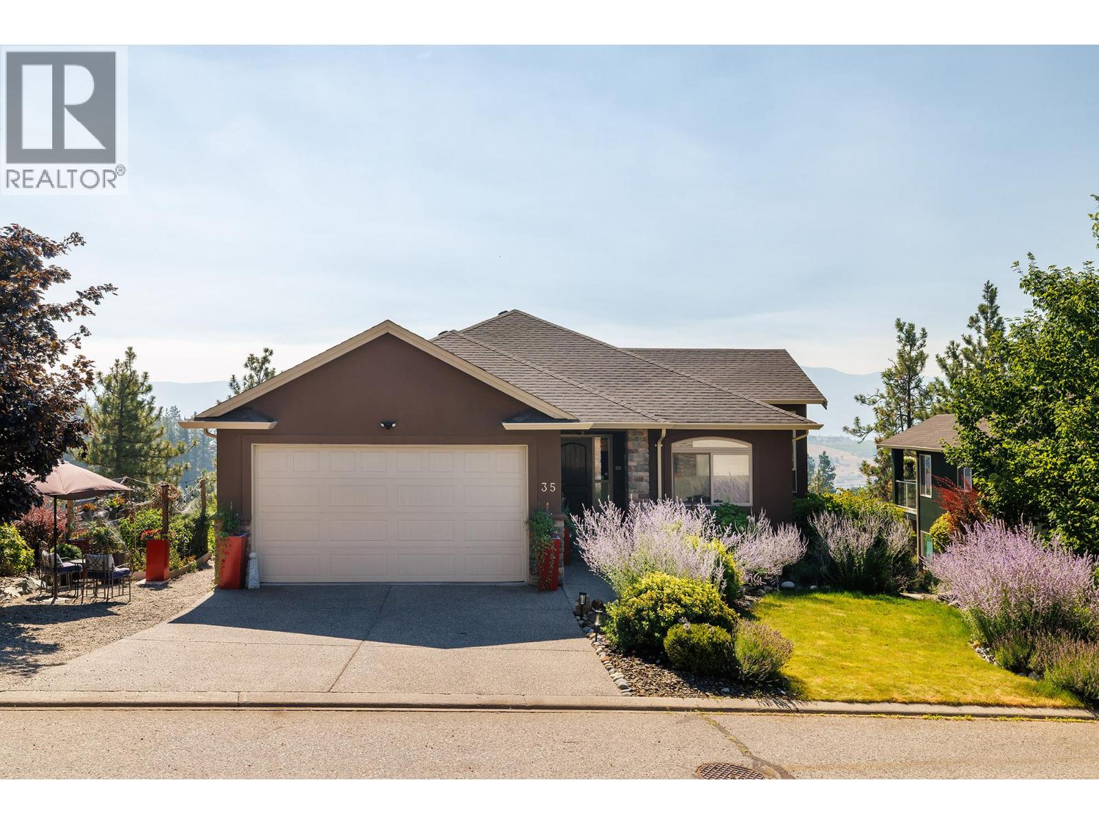 #35 2040 Rosealee Lane - 1