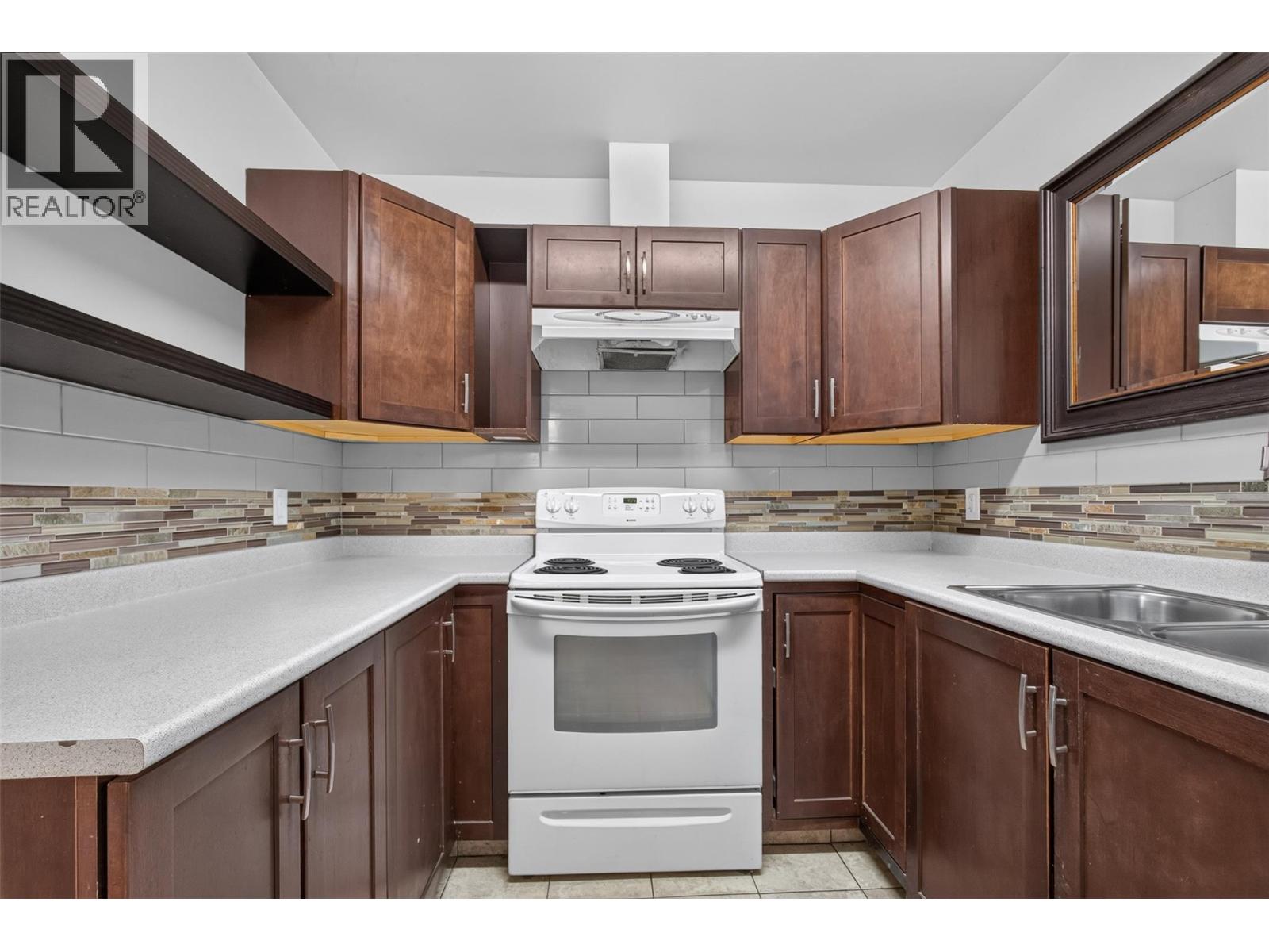  10326 Nighthawk Road, Lake Country