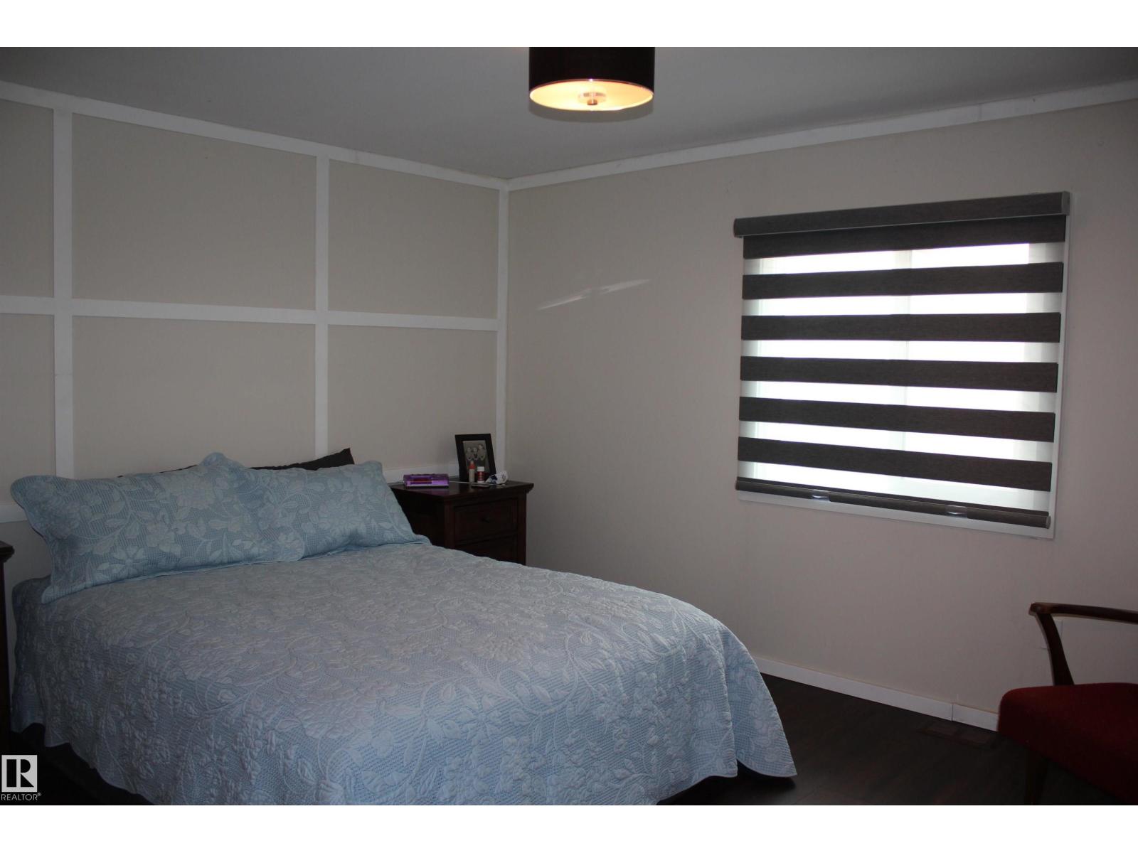 1118 Lakevista DR - Image 13
