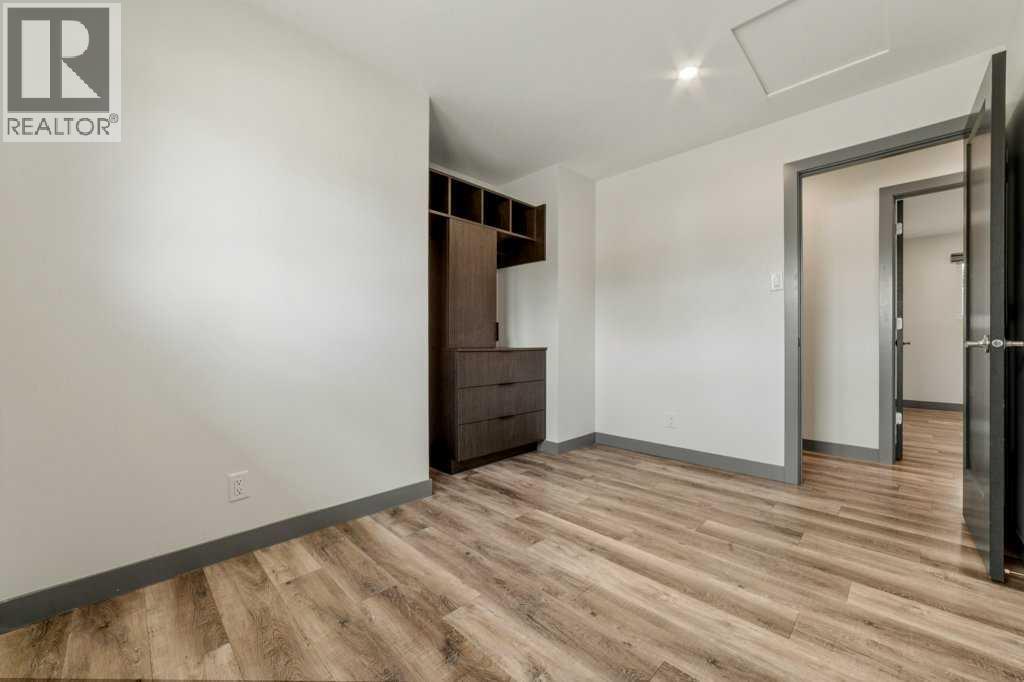 206 Rubie Crescent - Image 18