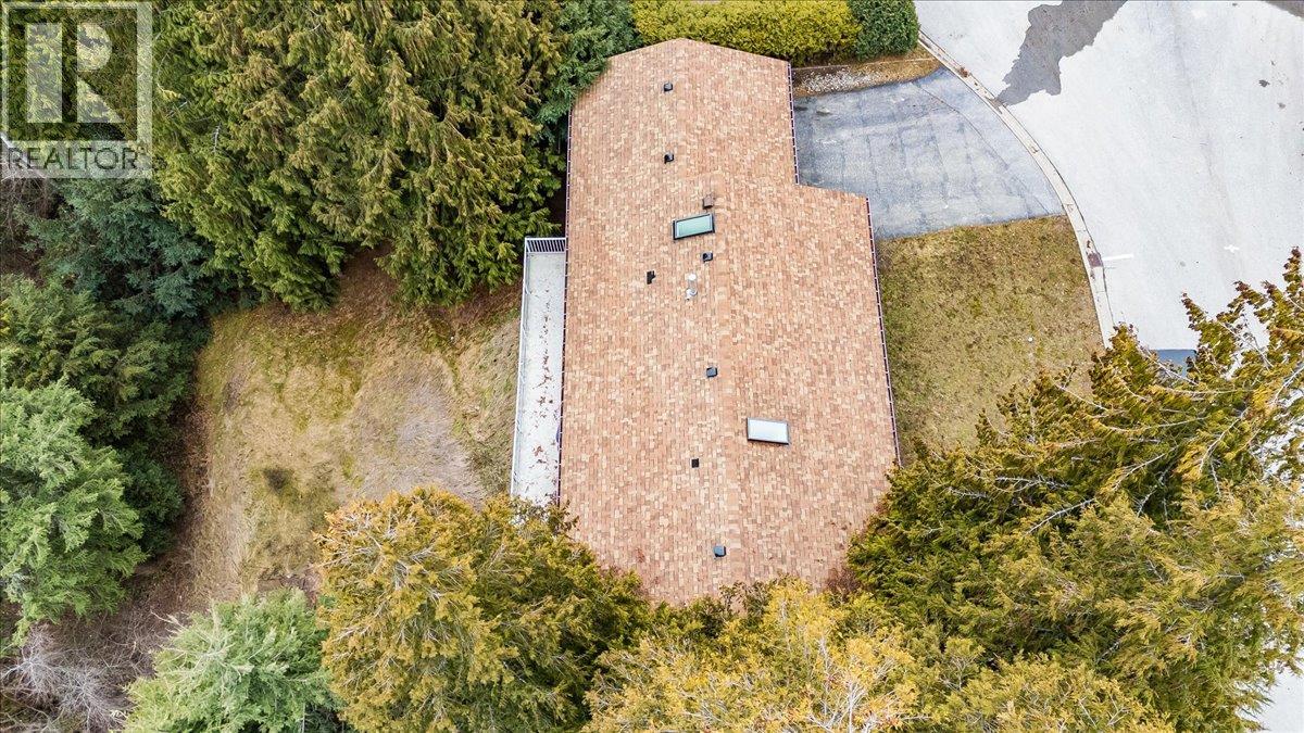 2421 12th Avenue - 51