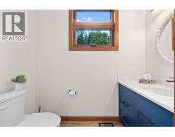 12035 3a Highway, Boswell, BC V0B1A3 Photo 32