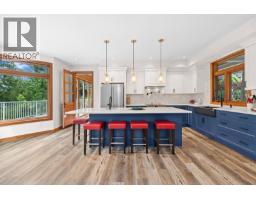 12035 3a Highway, Boswell, BC V0B1A3 Photo 35