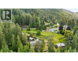 12035 3a Highway, Boswell, BC V0B1A3 Photo 73