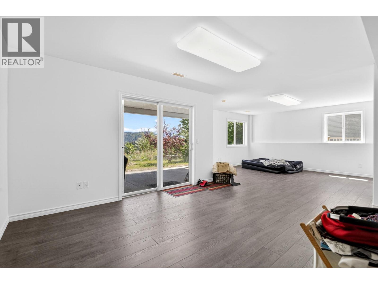 2272 Shannon Hills Drive - 29