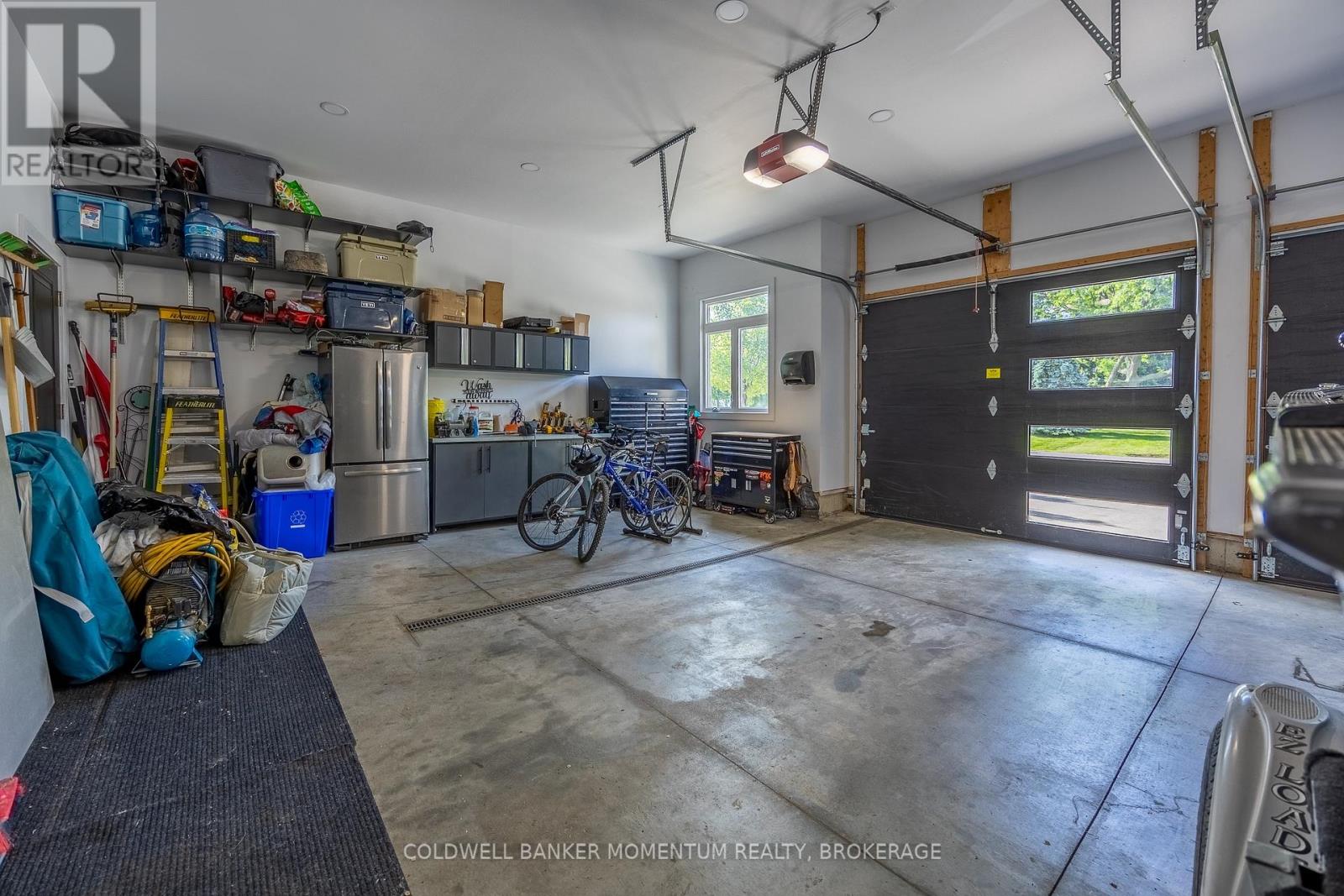 139 NEW LAKESHORE ROAD - Image 27