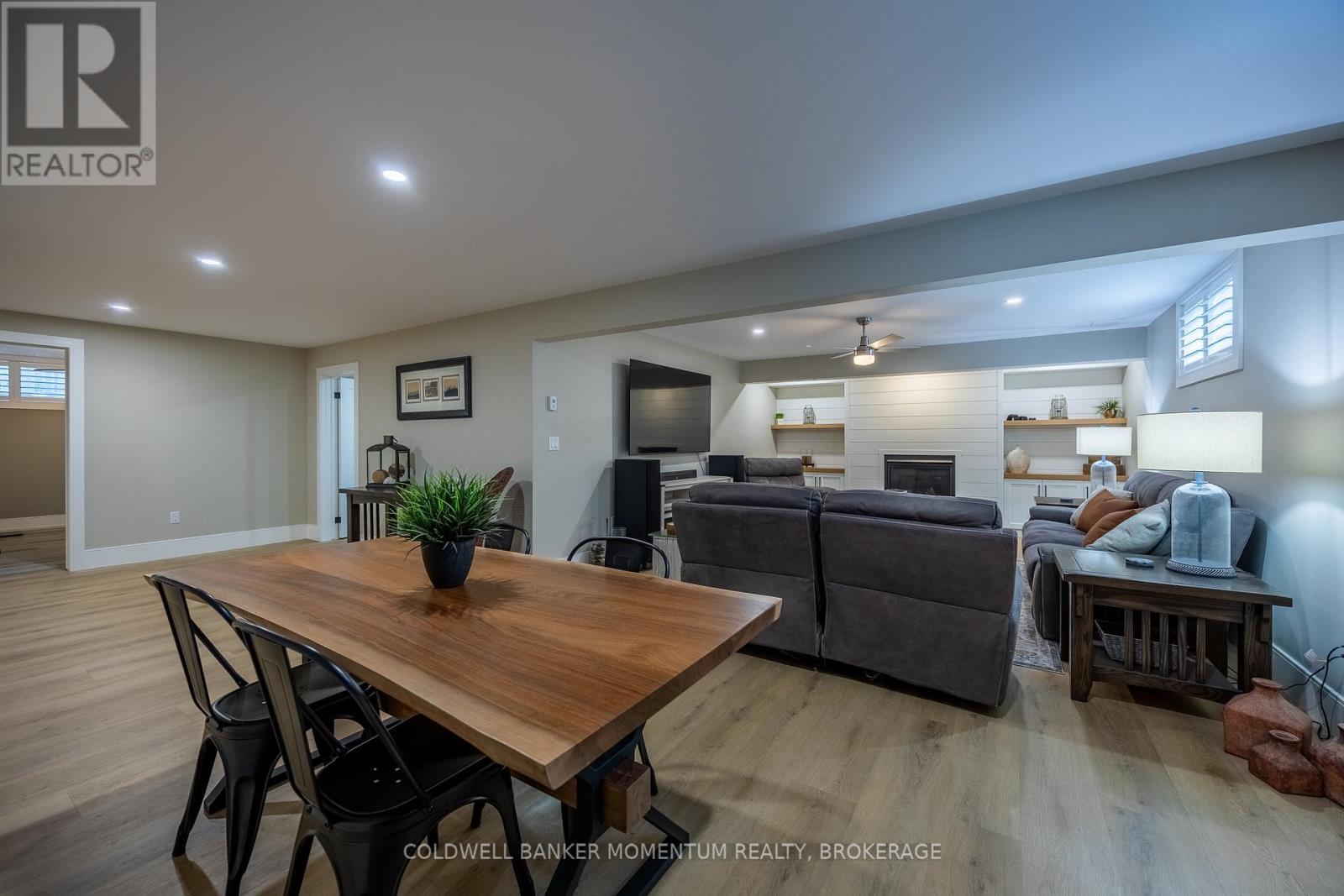139 NEW LAKESHORE ROAD - Image 37