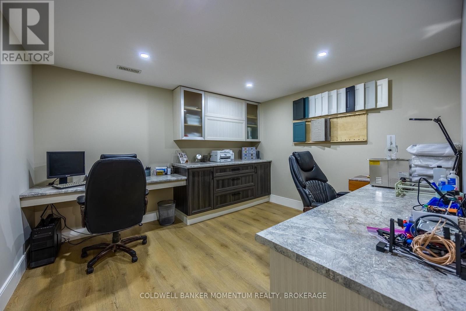 139 NEW LAKESHORE ROAD - Image 39