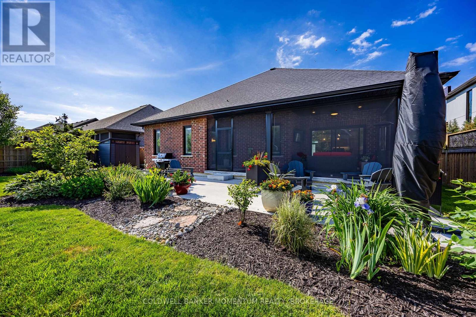 139 NEW LAKESHORE ROAD - Image 9