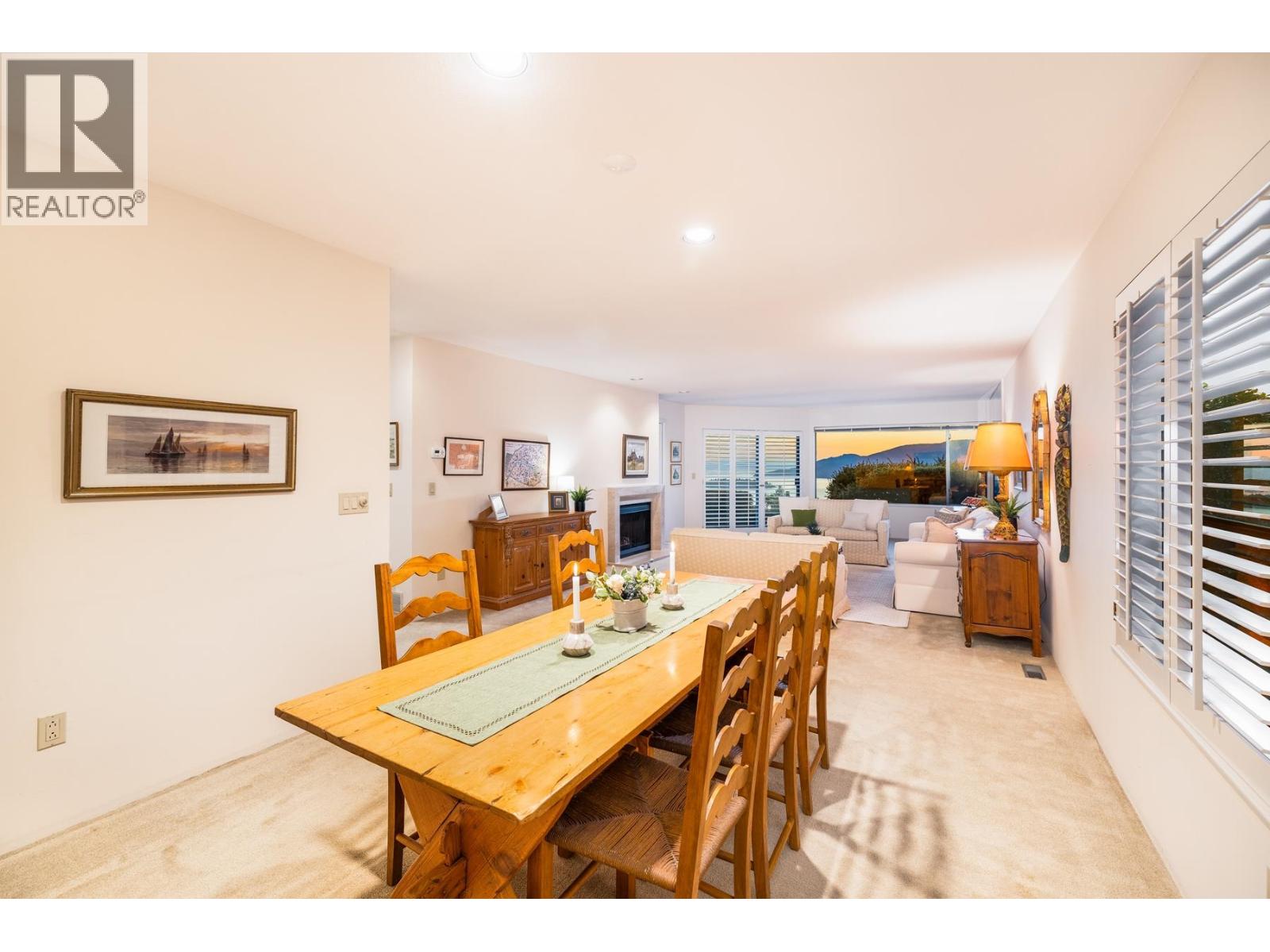 5360 MEADFEILD ROAD, West Vancouver
