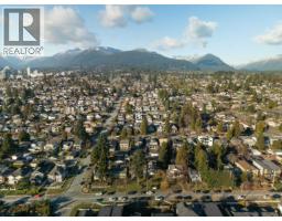 612 E 4th Street, North Vancouver, BC V7L1J8 Photo 28