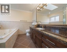 1711 Sixth Avenue, New Westminster, BC V3M2C8 Photo 22