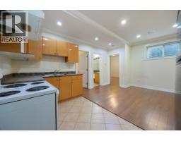 1711 Sixth Avenue, New Westminster, BC V3M2C8 Photo 35