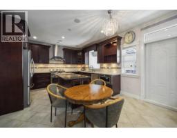 1711 Sixth Avenue, New Westminster, BC V3M2C8 Photo 9