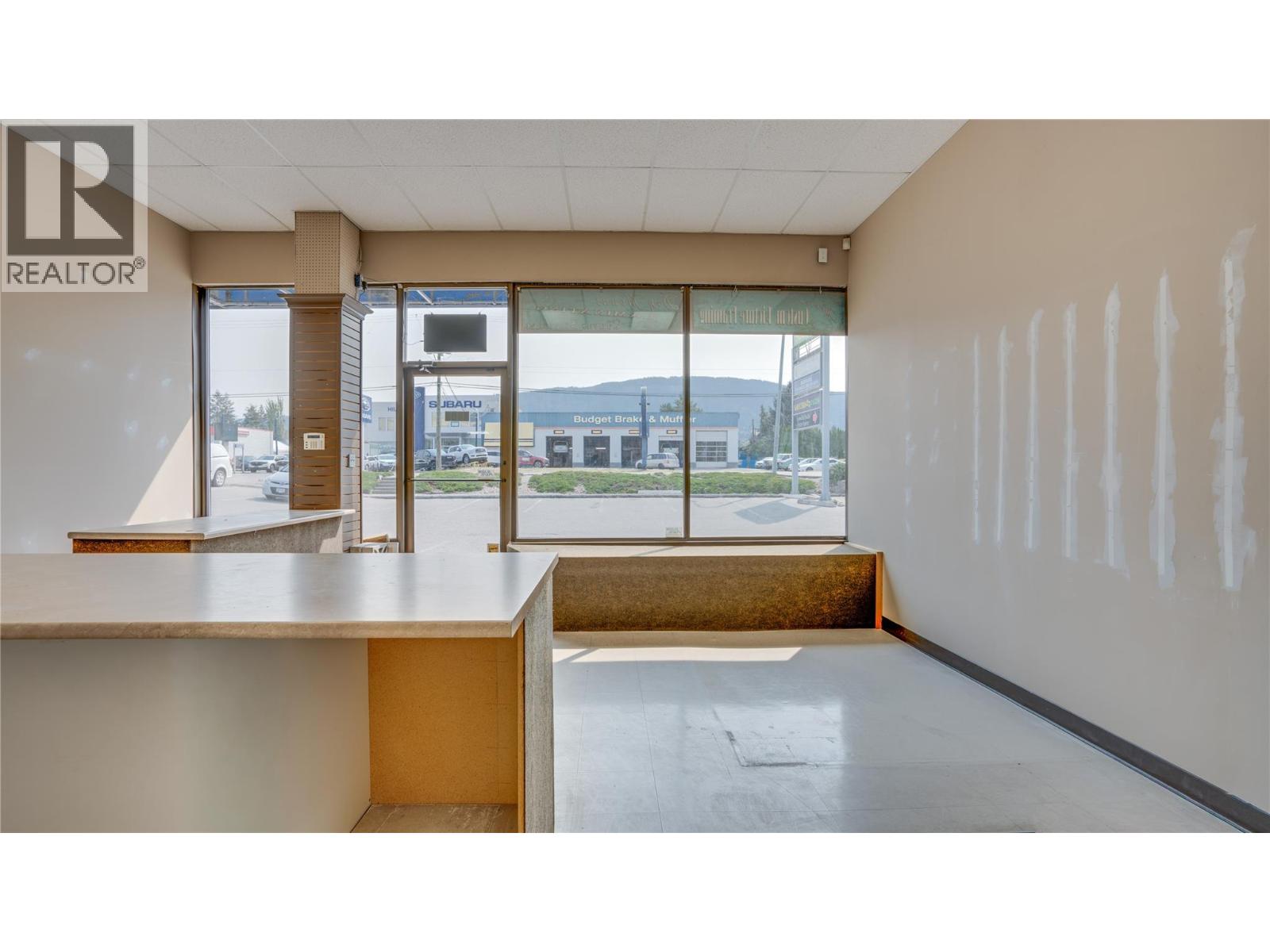 4402 27 Street, Vernon — photo 3