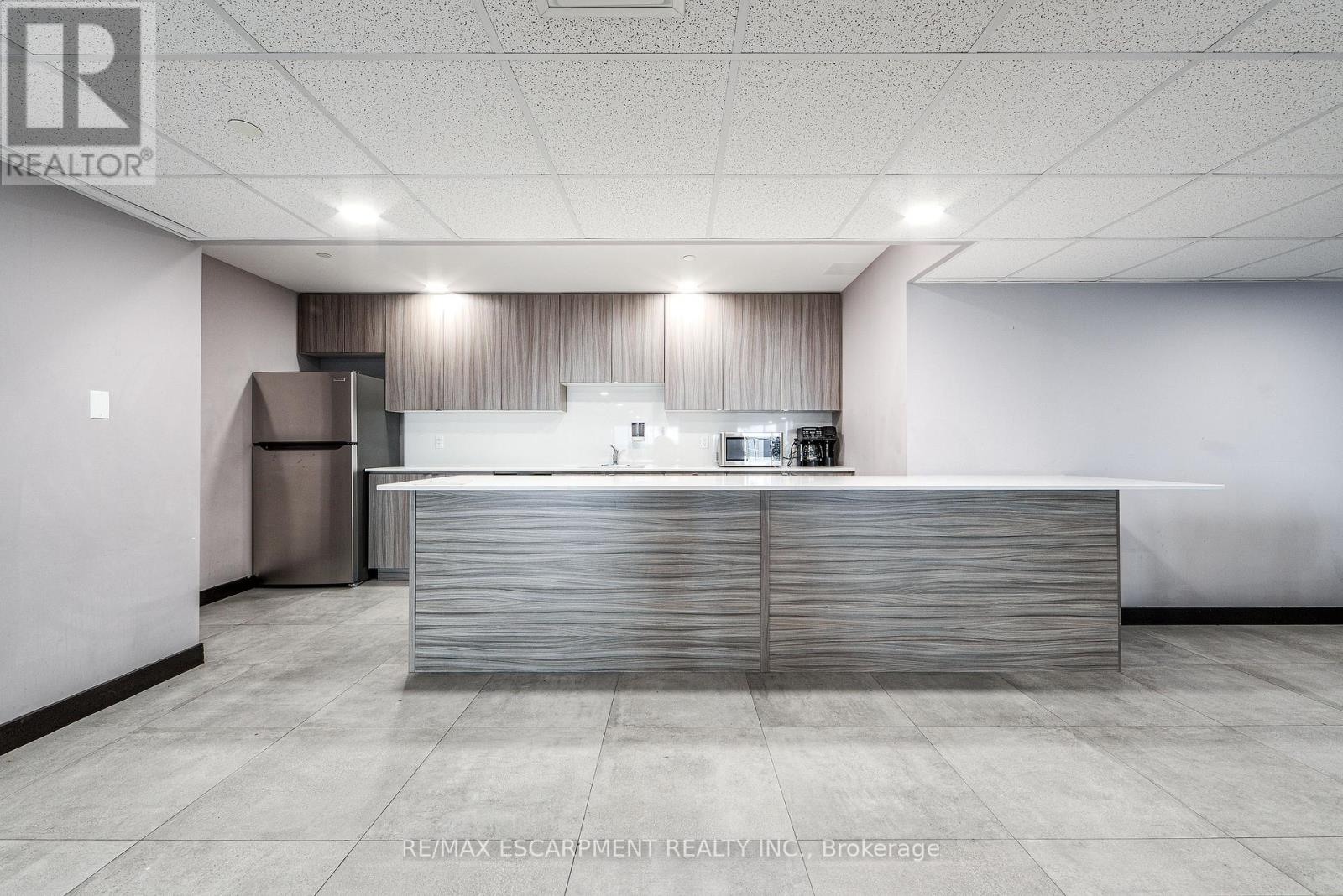 #112 2433 DUFFERIN STREET - 26