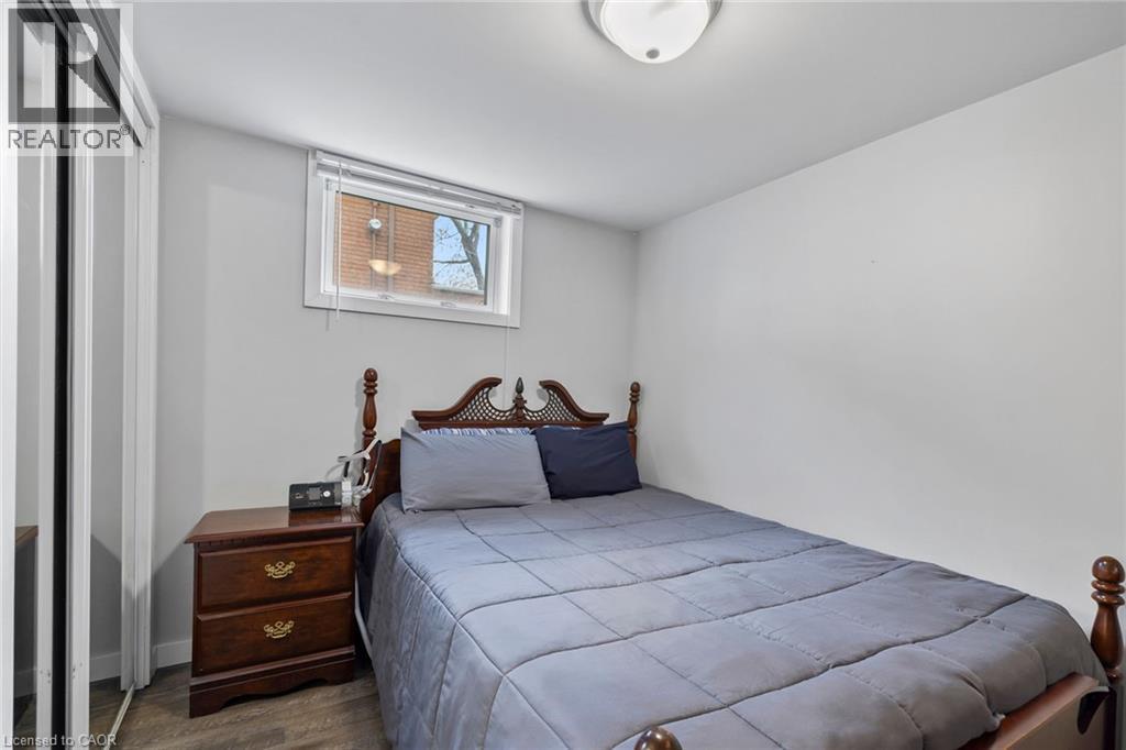 42 ATWATER Crescent - 33