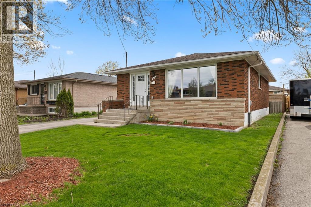 42 ATWATER Crescent - 39