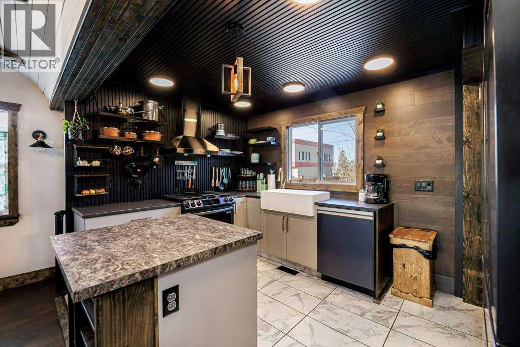 4836 49 Street - 12