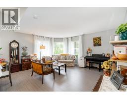 23161 123a Avenue, Maple Ridge, BC V2X1X8 Photo 8