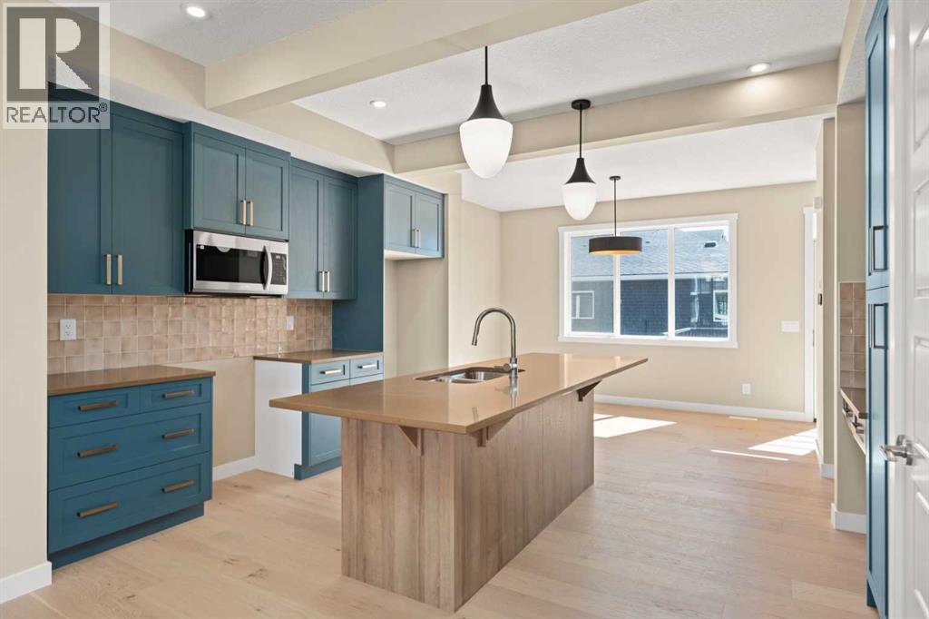 416 Sora Boulevard SE - 2