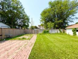 138 26th Street, Brandon, MB R7B2A3 Photo 16