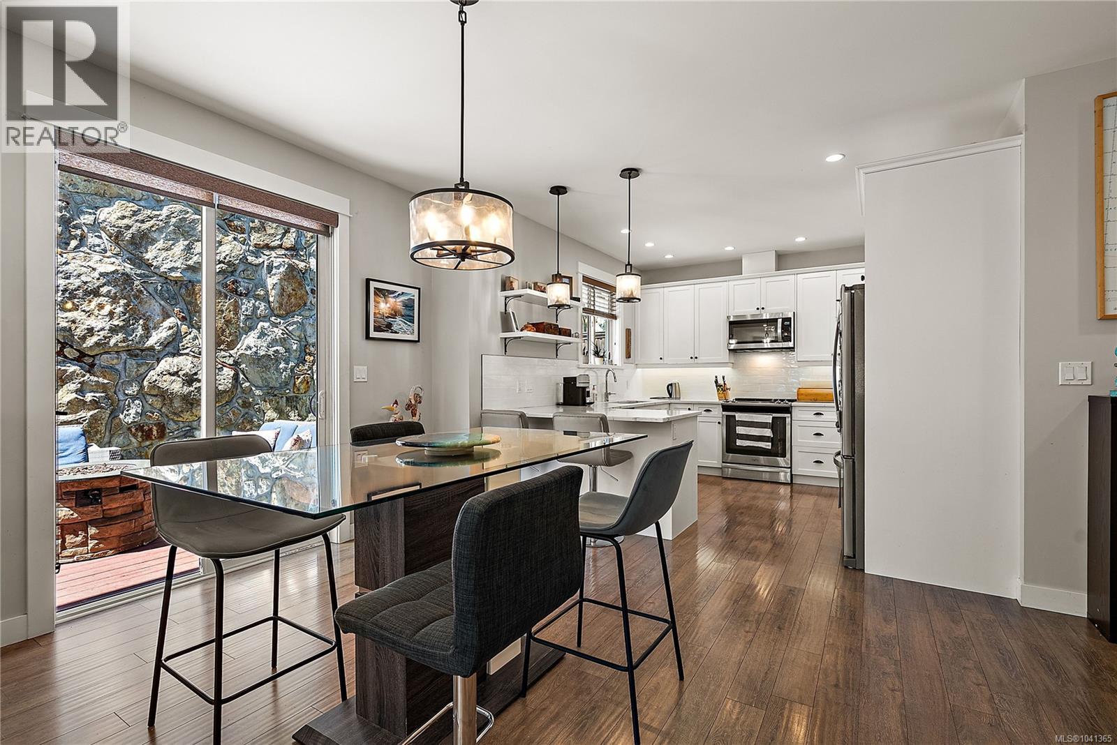 2331 Azurite Cres - 12