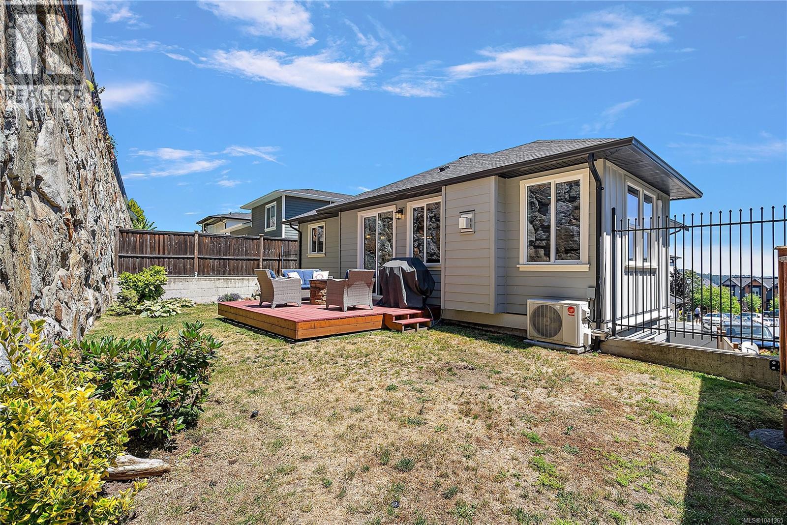 2331 Azurite Cres - Image 26