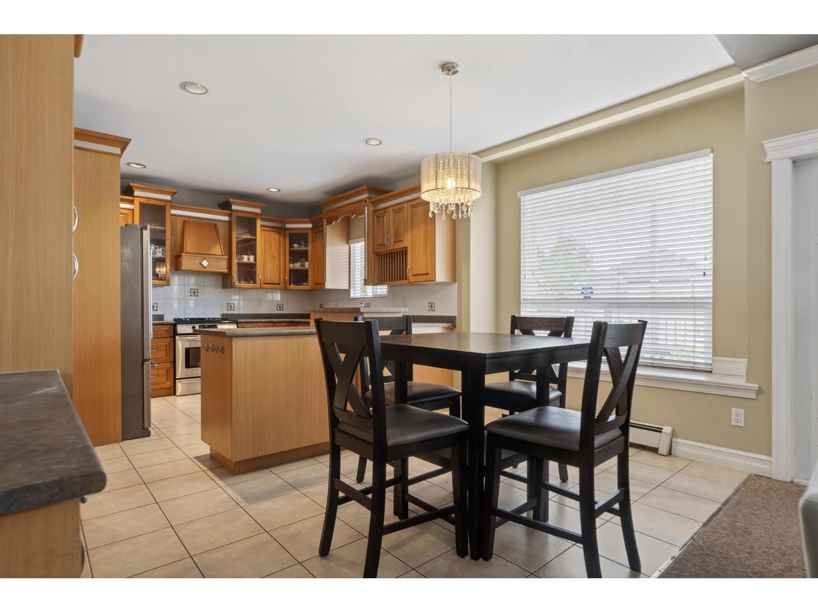8 Bed, 6 Bath House for Sale in Surrey – 13791 62 AVENUE, Surrey – MLS# R3152396 - Image 23
