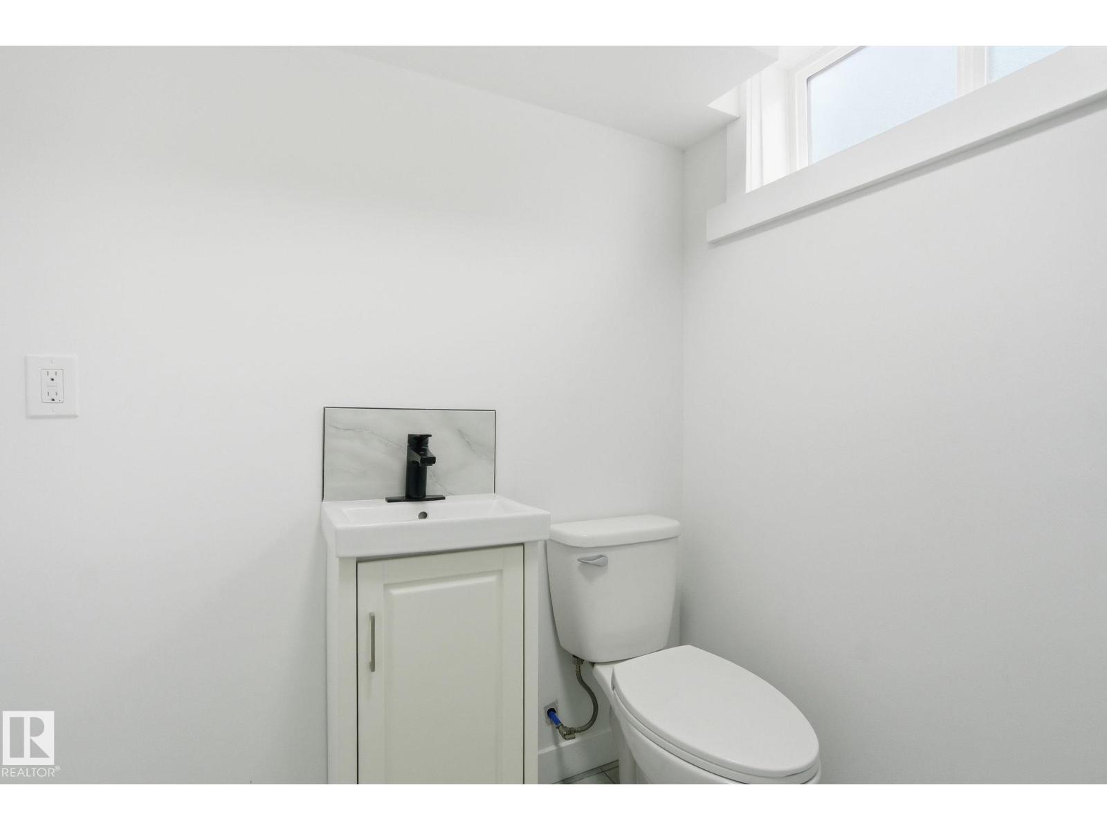 7112 132 AV NW - 54