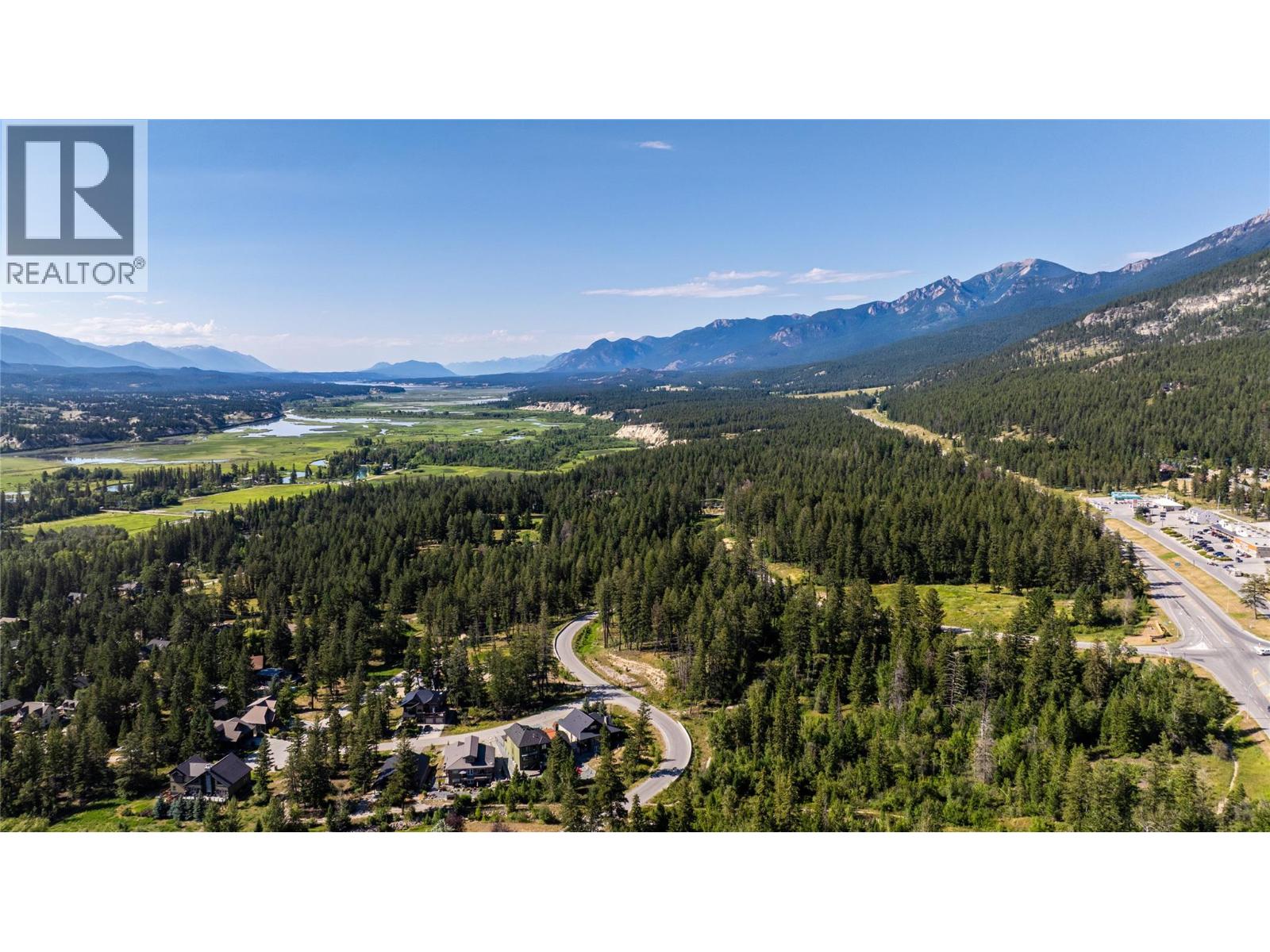 Hot Springs Road, Fairmont Hot Springs - Image 1