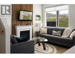 Living room - 1999 15 Avenue Unit# 19, Vernon, BC V1T0C6 Photo 11